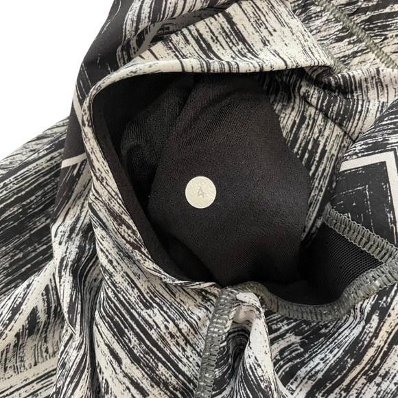 Lululemon Namaskar Pant II Heat Wave Black White Lightweight Travel Size 4 - Picture 7 of 8